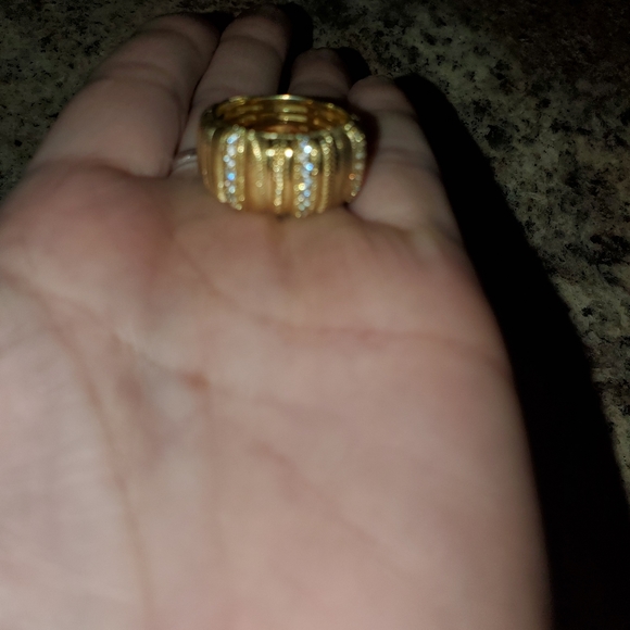 Ring - Picture 6 of 8